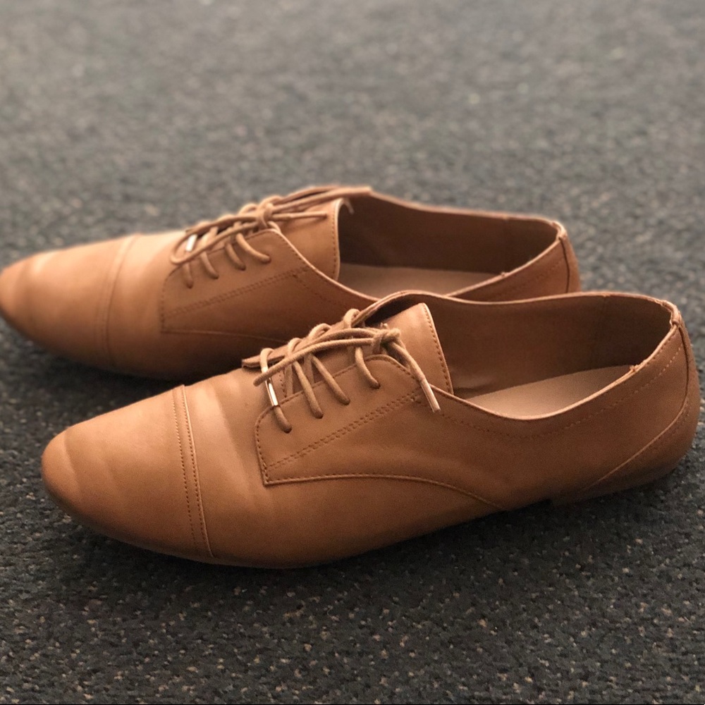 Oxford Laced Flats